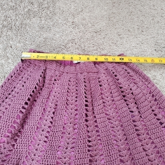 CROCHET Skirt with Lining - Picture 5 of 6